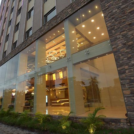 H酒店 - 沙丘私人有限公司酒店 Ānand 外观 照片