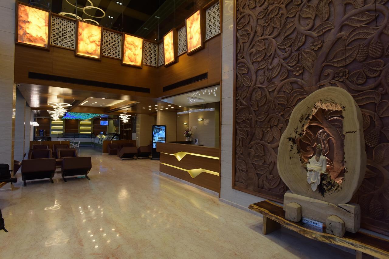 H酒店 - 沙丘私人有限公司酒店 Ānand 外观 照片
